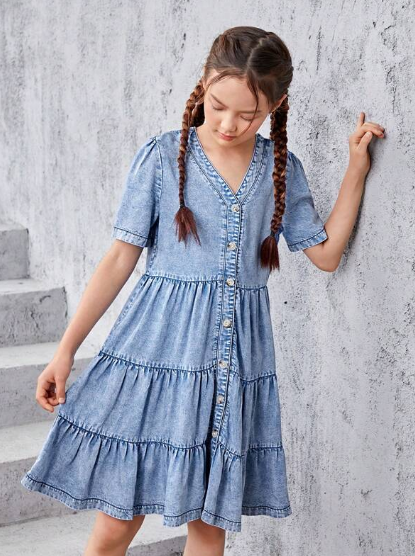 Meisjes jurk met embroidery